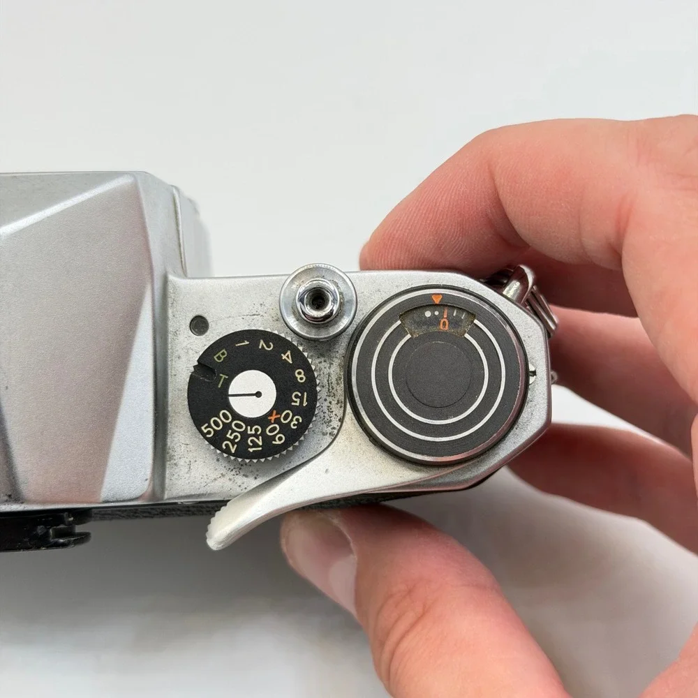Honeywell Pentax H1a 35mm SLR Film Camera Body Silver Asahi M42 Mount 1510413